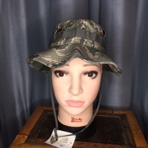 BERNARD CAP camo sun hat Size 6 3/8